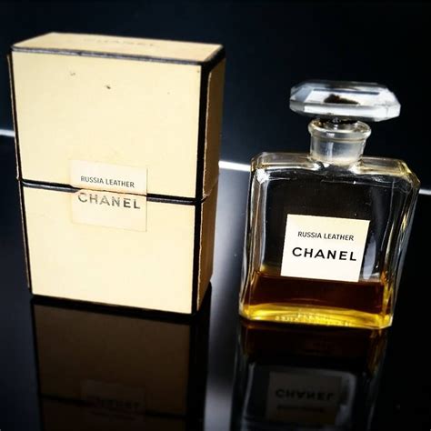 chanel russian leather perfume.